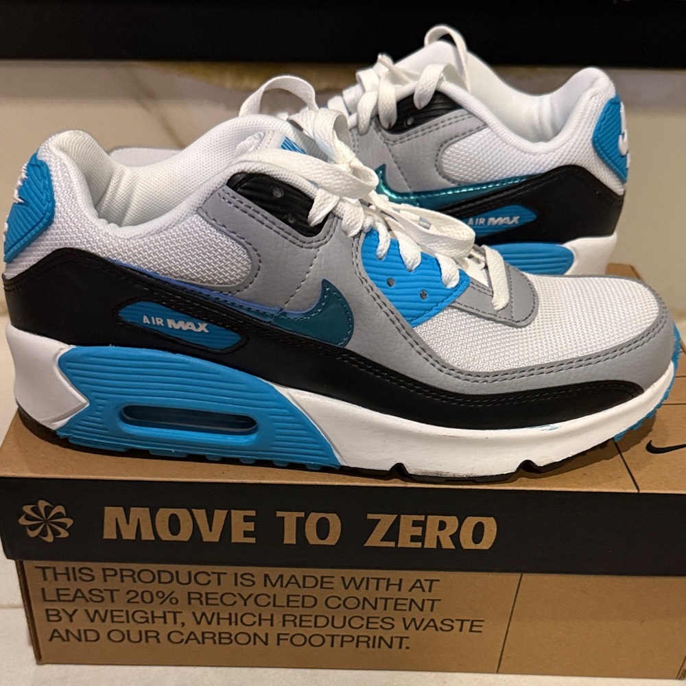 Nike Air Max Sneakers in Teal and Gray